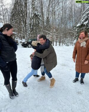 Jean-Philippe Dion Instagram - Fin de saison. Brulé. Nostalgique. Avec cette équipe-là t’as pas le choix de livrer la marchandise, c’est une équipe de compétition ! Et ça fait 6 saisons que je la côtoie plusieurs mois par année. Chanceux je suis. 💚 @lavraienature