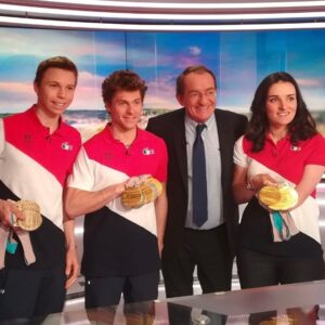 Jean-Pierre Pernaut Instagram - Belle rencontre au 13 h avec 3 de nos champions paralympiques et leurs 13 médailles d’or et d’argent !