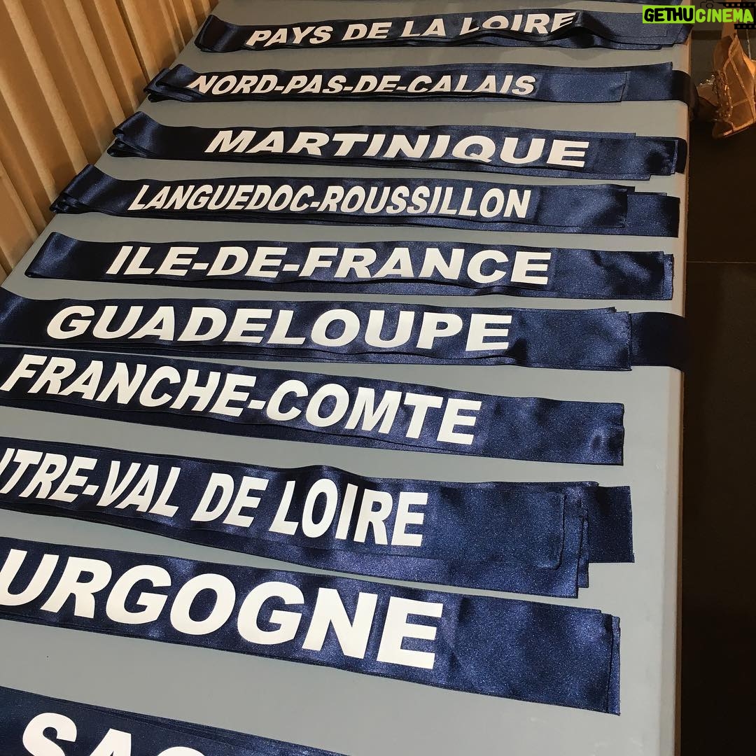 Jean-Pierre Pernaut - 1.5K Likes - Avec Nathalie, nous y sommes... Et on a hâte !