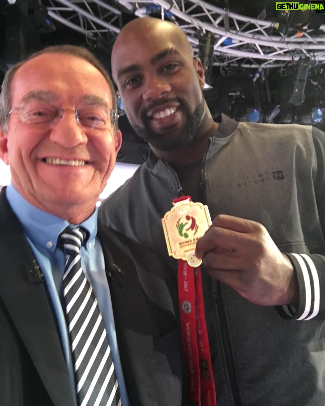 Jean-Pierre Pernaut - 2.1K Likes - Top ! immense champion au 13h !