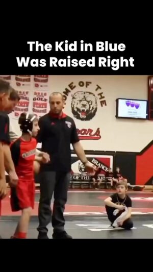 Jeanette Branch Instagram - High school wrestler with cerebral palsy, Lucas Lacina and his opponent Austin Scranton show true sportsmanship and grit, inspiring us all with their determination and dedication. The heartwarming moment of Lucas pinning down Austin in a wrestling match reminds us of the importance of inclusion in sports and breaking down barriers for individuals with disabilities.

Kudos to both Lucas and Austin! ❤️❤️❤️ #Highschoolwrestler #cerbalpalsy #GivingGrace