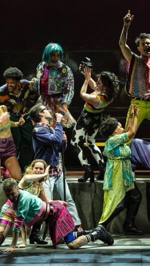 Jeannine Wacker Instagram - Einige Highlights aus der leider letzten Vorstellung von #rentthemusical @konzerttheaterstgallen! I will miss the piece and production a lot and everyone involved even more. #bestcast #bestcrew #youguysrock