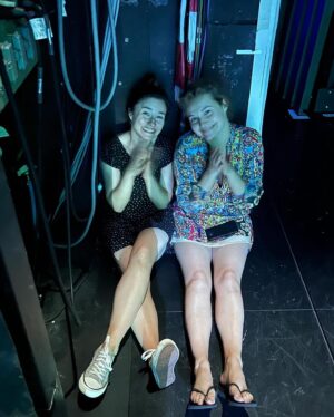 Jeannine Wacker Instagram - Heute vor einem Jahr war unsere Wicked-Dernière. Es war eine absolut magische Reise, die weder Worte noch Bilder hinreichend schreiben können. Ich bin für immer tief tief dankbar für diese wundervolle Erfahrung 💗