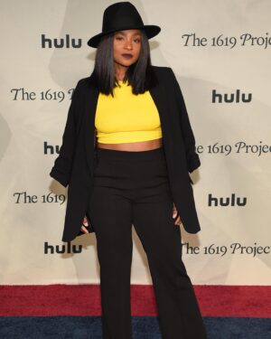 Jeanté Godlock Instagram - stepped out for the premiere of the 1619 Project on @hulu. 

in a world where they are actively trying to erase and treat our history as if it never happened. WE WILL NEVER FORGET. the first episode was amazing. i can’t wait to see the rest. ✊🏾 

#1619Hulu #1619Project