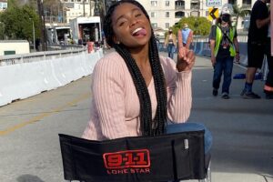 Jeanté Godlock Instagram - 🚨ISSA RESCUE🚨 tonight on @911lonestar on fox at 9pm!! let’s get it! i had so much fun on this one! 

also... my mama @tasha4realsmith directed the episode of @911onfox right before so it’s doubly lit tonight!