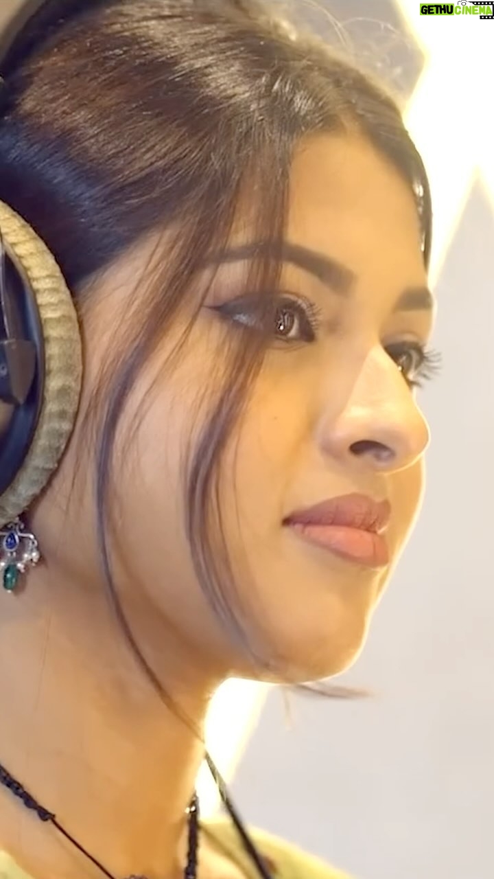 Jeet Gannguli - 1K Likes - Iss dil ko 💕
@pawandeeprajan
@arunitakanjilal
#issdilko #pawandeeprajan #arunitakanjilal #jeetgannguli #pawandeep #arunita #jeetganguly #lovesongs #musicforyou #instadaily