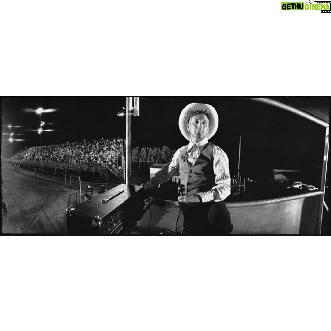 Jeff Bridges - 27.7K Likes - I didn't take any pics while making the Last Picture Show, but here are some shots from the sequel Texasville, also written by Larry McMurtry. We made this movie 20 years after Picture Show - same cast, same director, Peter Bogdanovich. Picture Show, in my opinion, stands alone - no movie is like it & itās not like any other movie. We made it 50 years ago - canāt believe it.
jeffbridges.com