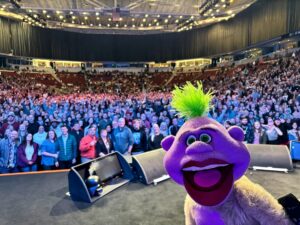 Jeff Dunham Instagram - Peanut selfie!  Thanks for an awesome night, Little Rock!  ALWAYS a blast in Arkansas!  Who did you like best tonight!?