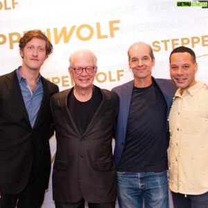 Jeff Perry Instagram - The final weekend of NO MANS LAND is here. This has been a giant dream & a blast! 
BIG Love & thanks to my mates, our audiences, and to our awesome artistic home STEPPENWOLF! @steppenwolfthtr 🙌❤️‍🔥