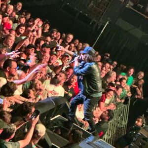Jeff Ross Instagram - Most bands fade… but Pearl Jam just keeps going and going —adding new great songs to their incredible repertoire.  Shout out to greatness. Shout out to @pearljam and the unstoppable folk hero front man @eddievedder