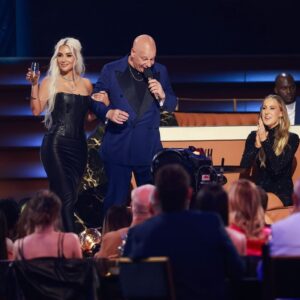 Jeff Ross Instagram - HAPPY MOTHER’S DAY TO ALL THE WOMEN WHO KEEP GOING AND GOING NO MATTER WHAT CHALLENGES GET THROWN AT THEM TO GET THE DAMN JOB DONE! #mothersday