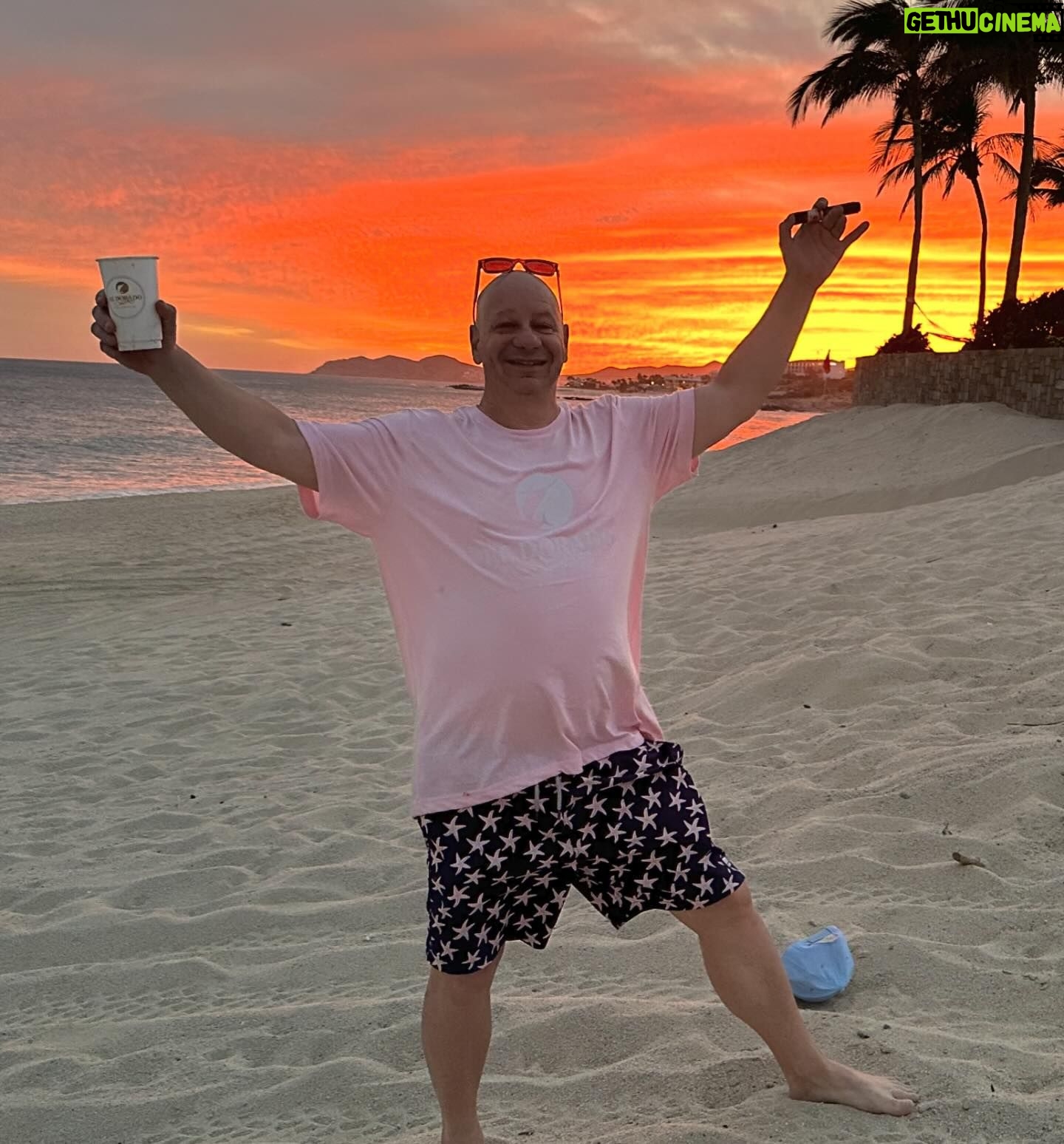 Jeff Ross - 5.4K Likes - Too many epic 2023 moments to post so here’s the first ten favorites that came up from the past four months. I’m a lucky guy with lots of love in my life. Enjoy the process !