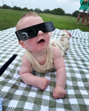 Jeff Weldon Instagram - The Texas Eclipse was a “Total Eclipse of the Heart!” Although we had a bit of overcast skies, what a beautiful day to enjoy a picnic at @untamedwines with my gorgeous wifey and handsome little man, Theodore. Relaxation and nice weather served us well!