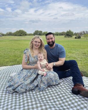 Jeff Weldon Instagram - The Texas Eclipse was a “Total Eclipse of the Heart!” Although we had a bit of overcast skies, what a beautiful day to enjoy a picnic at @untamedwines with my gorgeous wifey and handsome little man, Theodore. Relaxation and nice weather served us well!
