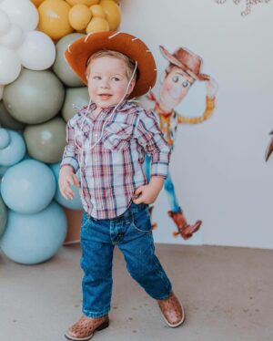 Jeff Weldon Instagram - Winston’s Roundup was a massive success, as you all saw from previous photos, BUT I couldn’t help myself with posting these absolutely amazing photos that truly capture the essence and happiness that my “big guy,” Winston, experienced during his Birthday celebration. Scroll to picture 2 in this sequence, and just look at his much joy is in his little face 🥹💙 Ughhh, being Winston’s Dad is more than I can ever explain.  Happy 2nd Birthday to my handsome son that made me a “Dada!”