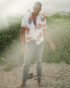 Actor Jeffrey Bowyer-Chapman HD Instagram Photos and Wallpapers September 2023