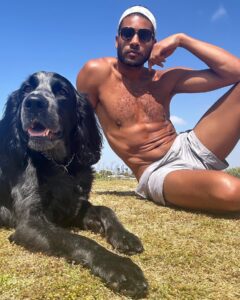 Actor Jeffrey Bowyer-Chapman HD Instagram Photos and Wallpapers May 2024