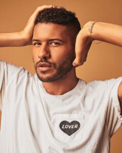 Actor Jeffrey Bowyer-Chapman HD Instagram Photos and Wallpapers November 2023