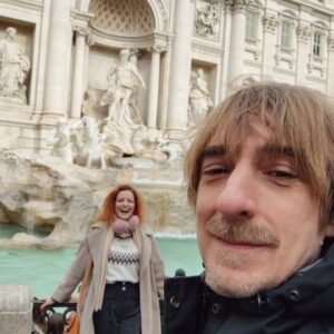Jelena Stupljanin Instagram - Prvi put sam u Rimu! A ceo život želim da odem!! I Večni grad je ne samo ispunio očekivanja o kojima su nam SVI koji su ovde bili pominjali, već sam se danas bukvyy rasplakala od lepote pred arhitektonskim i drugim čudesima koje ovaj Lepotan pruža na svakom koraku!  Ne, ne preterujem!🤩🤩 I ne brinite sutra sledi spam nastavak na storijima, ali ovaj reel sam za sada morala ovde da ostavim🤗😂🥰❤️