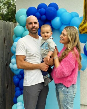 Jenna Doolittle Instagram - 🎂My baby turned one yesterday! I can’t quite believe it. The year of the most change & magic one can possibly imagine. We love you, Kingston, our BIG one year old. 💙🥹

Thank you to all our family & friends for supporting us through this bananas time. We’re so grateful. 🥰