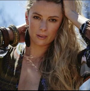Jenna Saras Instagram - Rocking the Boho vibes

Photographer : @julia_janse_van_vuuren 
Acting Agent:  @ermstars

#actress #model #actorslife