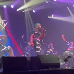 Jenni Thomasson Instagram - Little photo/video dump from this summer’s shows 💖. It’s been amazing working with so many incredible dancers, including some of the most talented dancers in the UK and the incomparable @deananthlee! Being back on stage with @todrick feels like being back home 🥰. #todrickhall #worldpride #dragfest