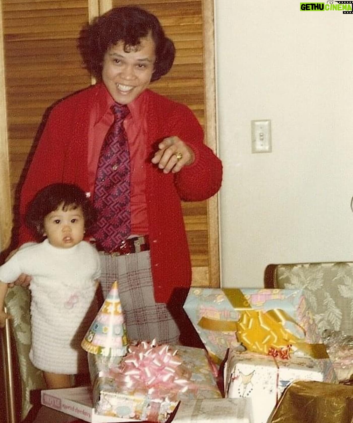 Jennie Kwan - 1K Likes - That hair, the outfit, all your attitude. You couldn’t be forgotten. Happy Birthday Dad. 1935-2008🎂❤️🌹
.
.
.
#birthday #alwaysremember #inmemoriam #mydad #daddy