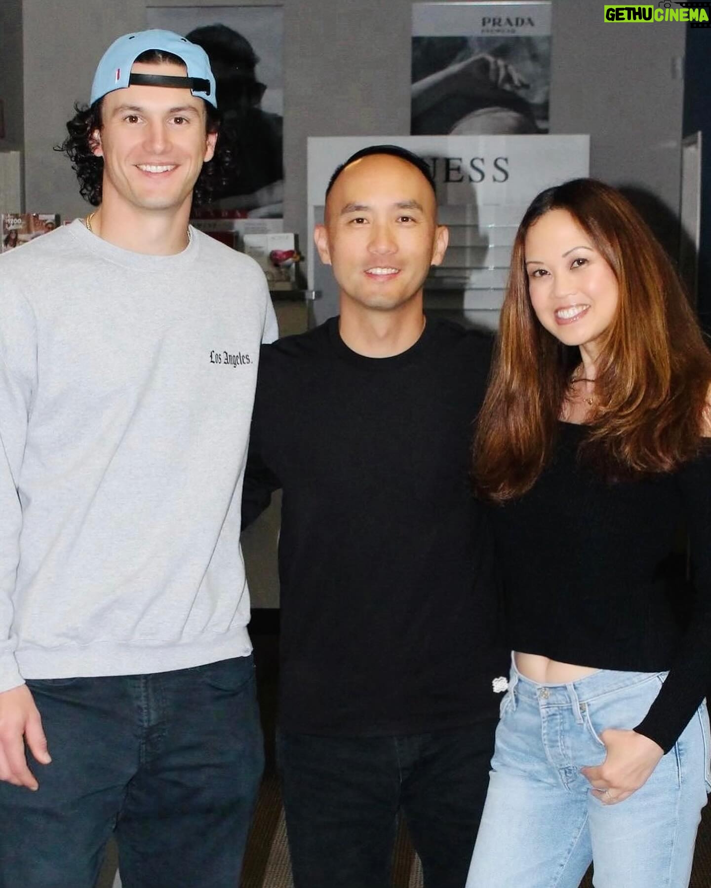 Jennie Kwan - 704 Likes - You never know who you’re going to run into when seeing @dralexcorbin. I’m beaming with LA pride after meeting centerfielder #33 @jamesoutman. What a treat it was to meet him and his lovely wife @dashaoutman. I’m a huge @dodgers fan being a native Angelino so it made my week! And come to find out James grew up on Avatar: The Last Air Bender. Respect!!🙌🏼💙💚
.
.
.
#dodgers #dodgerbaseball #avatarthelastairbender #suki #dodgerfan #la #losangeles #cityofangels #ilovela #dodgerblue