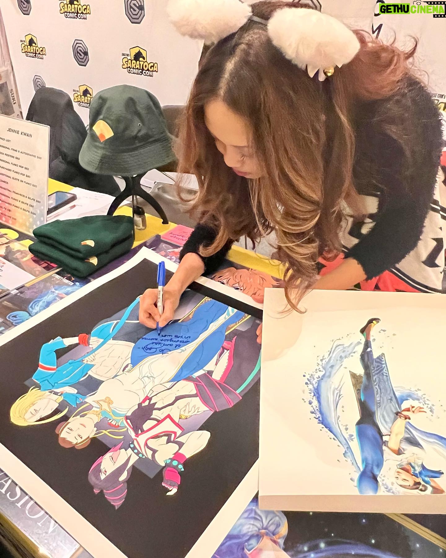 Jennie Kwan - 644 Likes - Time flies fast when you’re having fun! And we definitely did. Thank you @saratogacomiccon for having me and thanks to all of you who came through and brought your warmth. Until we meet again❤️❄️🫶
.
.
.
#actor #voiceactor #comiccon #animecon #avatarthelastairbender #atla #suki #streetfighter #chunli #scissorseven #meetandgreet #autographsigning #saratogasprings