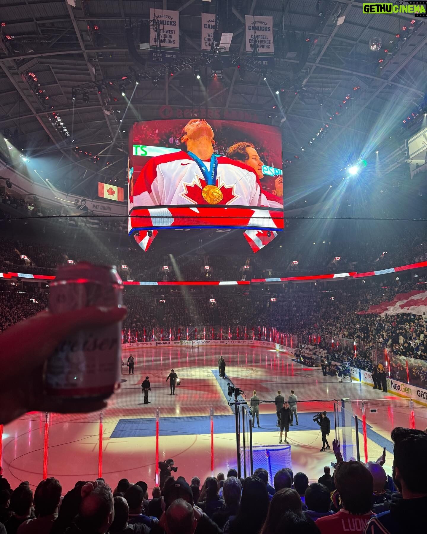 Jennifer Cheon - 0.9K Likes - Did Canadian things 🍁🏒 #luu 🥅