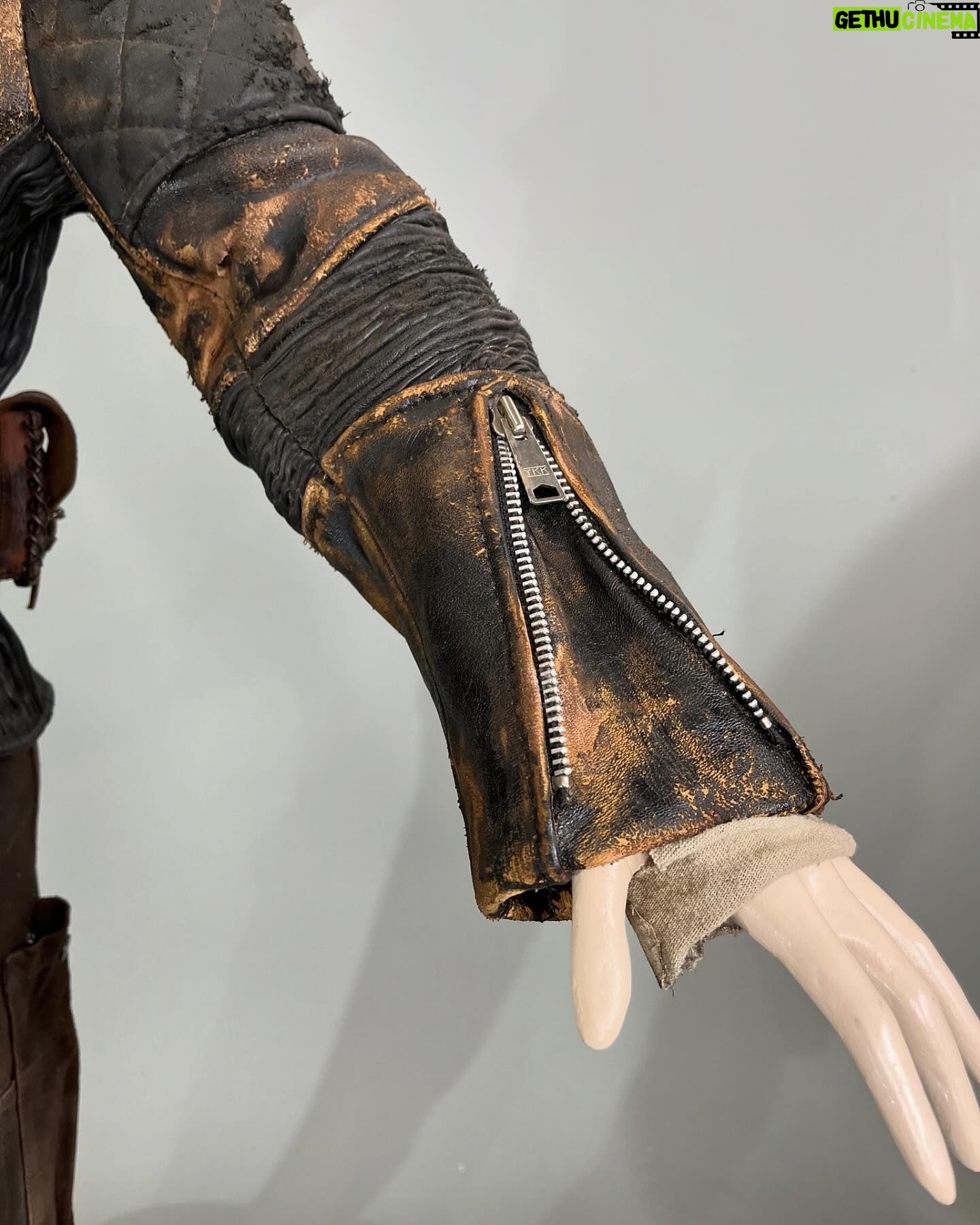 Jenny Beavan - 1.4K Likes - And now our leading character - Furiosa. Also a voyage of discovery starting with the child in the ‘Green Place’ and ending as the look of Charlize Theron in Fury Road.
Producer Doug Mitchell called me in April 2021 when I was working in Prague - they wanted costumes for principal characters in a stunt sequence for Furiosa, which I had no idea was in the works! They needed to get a sequence in the can by June in order to benefit from a tax break from the NSW (Australian) government. So Lauren and I started doing collages and thinking through the various looks Furiosa would need in her progress through the story.
Moving back to London we started to put together found clothing and accessories to see what would work and communicate the look to our team in Australia. As I mentioned before, we had to do this via cyber space as we couldn’t get to Australia until the following January due to strict Covid quarantine in Sydney. But with a superb team there and some wonderful makers in London we managed to get an enormous amount of work done before we could set off. So exciting when Lauren and I finally got to our workshop in Chullora and started work with that extraordinary team of craftspeople .. and find Furiosa for real!
So here she is from collage to final look via various trial runs at the various jobs she gets to do and her disguises …
@madmaxsaga
@anyataylorjoy
@lauren_reyhani_costume
@jasinboland