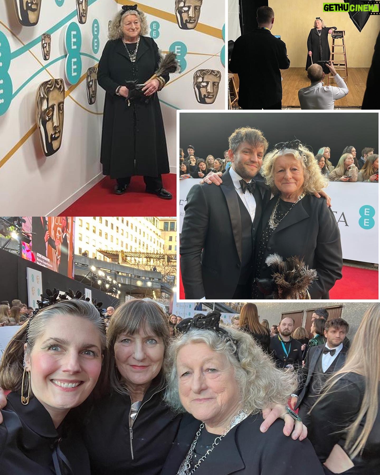 Jenny Beavan - 1.6K Likes - Mrs Harris had a wonderful time at the BAFTAs seeing lots of old (and not so old) friends and drinking an immoderate amount of champagne … Mrs Harris took her trusty friends Sally and Lauren to keep her on the straight and narrow - not an easy job when an excitable cleaning lady gets let loose at a ‘do’ in the Festival Hall.
We didn’t win but were in excellent company - Emma Thompson, Colin Farrell and Michelle Yeoh to name but 3!! It is just wonderful that our film was 'noticed'! She felt very comfortable in the elegant coat and pinny made for her by the great Tim Perkins. Tim has made an eclectic mix of clothes and costumes for me over the years.
Flowers from Daisy Gilbert of Moonriver Content - she thought the handbag was very Mrs Harris!!
So, now Mrs Harris is packing up her feather duster as it is off to LA! There will be plenty of work to do there cleaning and polishing ..
Mrs Harris and Team Harris would like to thank Universal / Focus who have looked after us so well at the BAFTAs and all the PR we have done - we had the lovely Ebba keeping us safe at the BAFTAs. Mrs Harris and I also want to thank the amazing Multitude Media, Mrs H’s PR, who are just extraordinary and look after us brilliantly - Emily, Niamh and Will Wood - would you like to move in to my home please? You would find plenty to do!
So after the agony of packing (not dissimilar to choosing the 8 discs…) we will be jetting off to LA on Sunday .. I feel badly about the air travel but don't know how else to get there! Well, not in a day …
Apologies to the wonderful Lesley Manville, the true and only Mrs Harris.
@mrsharrismovie
@universalpicturesuk
@focusfeatures
@multitudemedia
@timjohnperkins
@lauren_reyhani_costume