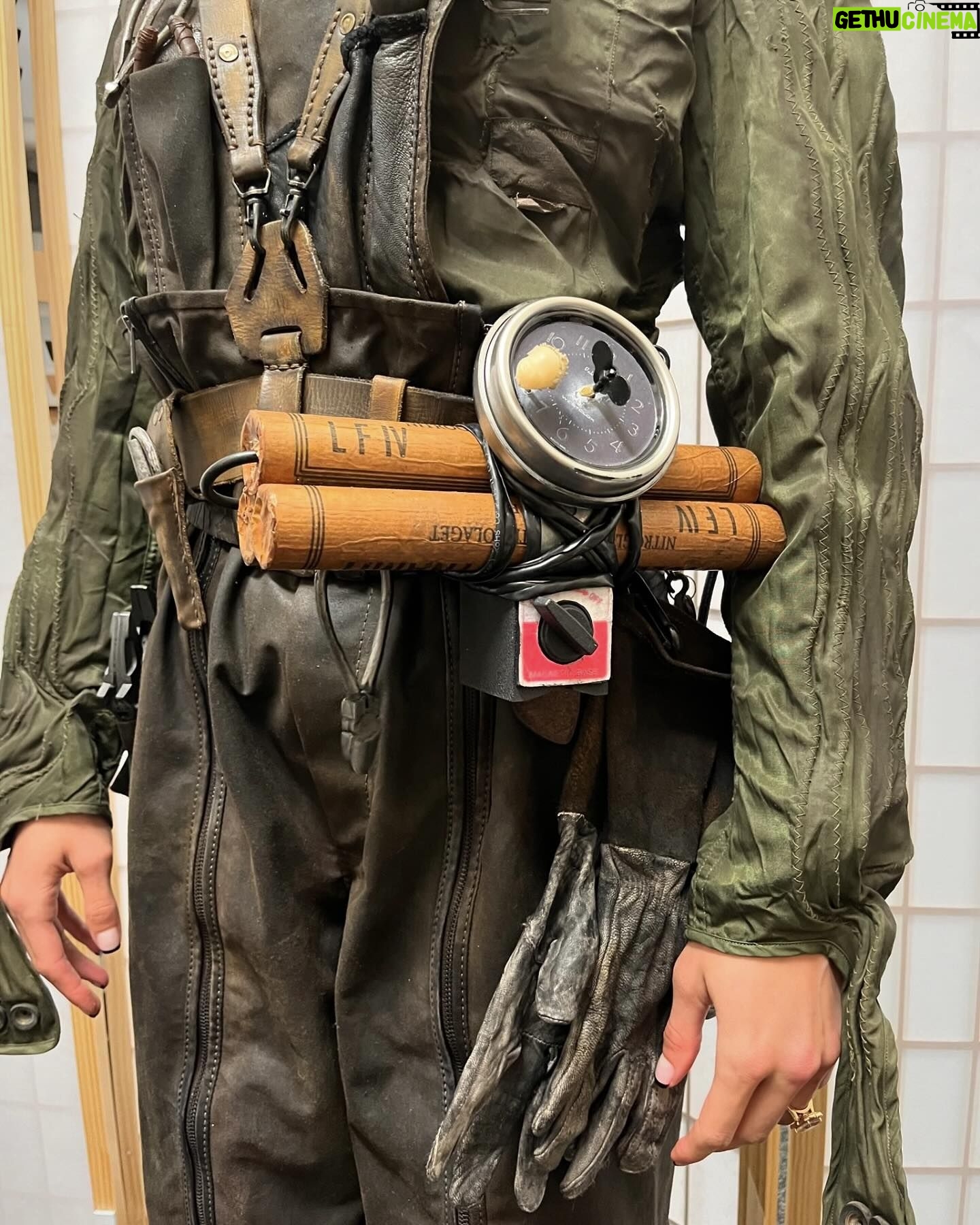 Jenny Beavan - 1.4K Likes - And now our leading character - Furiosa. Also a voyage of discovery starting with the child in the ‘Green Place’ and ending as the look of Charlize Theron in Fury Road.
Producer Doug Mitchell called me in April 2021 when I was working in Prague - they wanted costumes for principal characters in a stunt sequence for Furiosa, which I had no idea was in the works! They needed to get a sequence in the can by June in order to benefit from a tax break from the NSW (Australian) government. So Lauren and I started doing collages and thinking through the various looks Furiosa would need in her progress through the story.
Moving back to London we started to put together found clothing and accessories to see what would work and communicate the look to our team in Australia. As I mentioned before, we had to do this via cyber space as we couldn’t get to Australia until the following January due to strict Covid quarantine in Sydney. But with a superb team there and some wonderful makers in London we managed to get an enormous amount of work done before we could set off. So exciting when Lauren and I finally got to our workshop in Chullora and started work with that extraordinary team of craftspeople .. and find Furiosa for real!
So here she is from collage to final look via various trial runs at the various jobs she gets to do and her disguises …
@madmaxsaga
@anyataylorjoy
@lauren_reyhani_costume
@jasinboland
