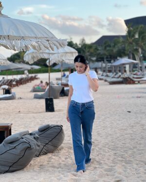 Jenny Zhang Instagram - In my Element 🌊🌞