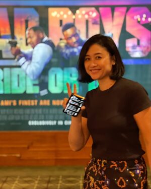 Jenny Zhang Instagram - Ga salah kan yah….Muka tengil dikit asal hatinya baik?!
Efek mau nonton Will Smith dan Martin Lawrence 😎.