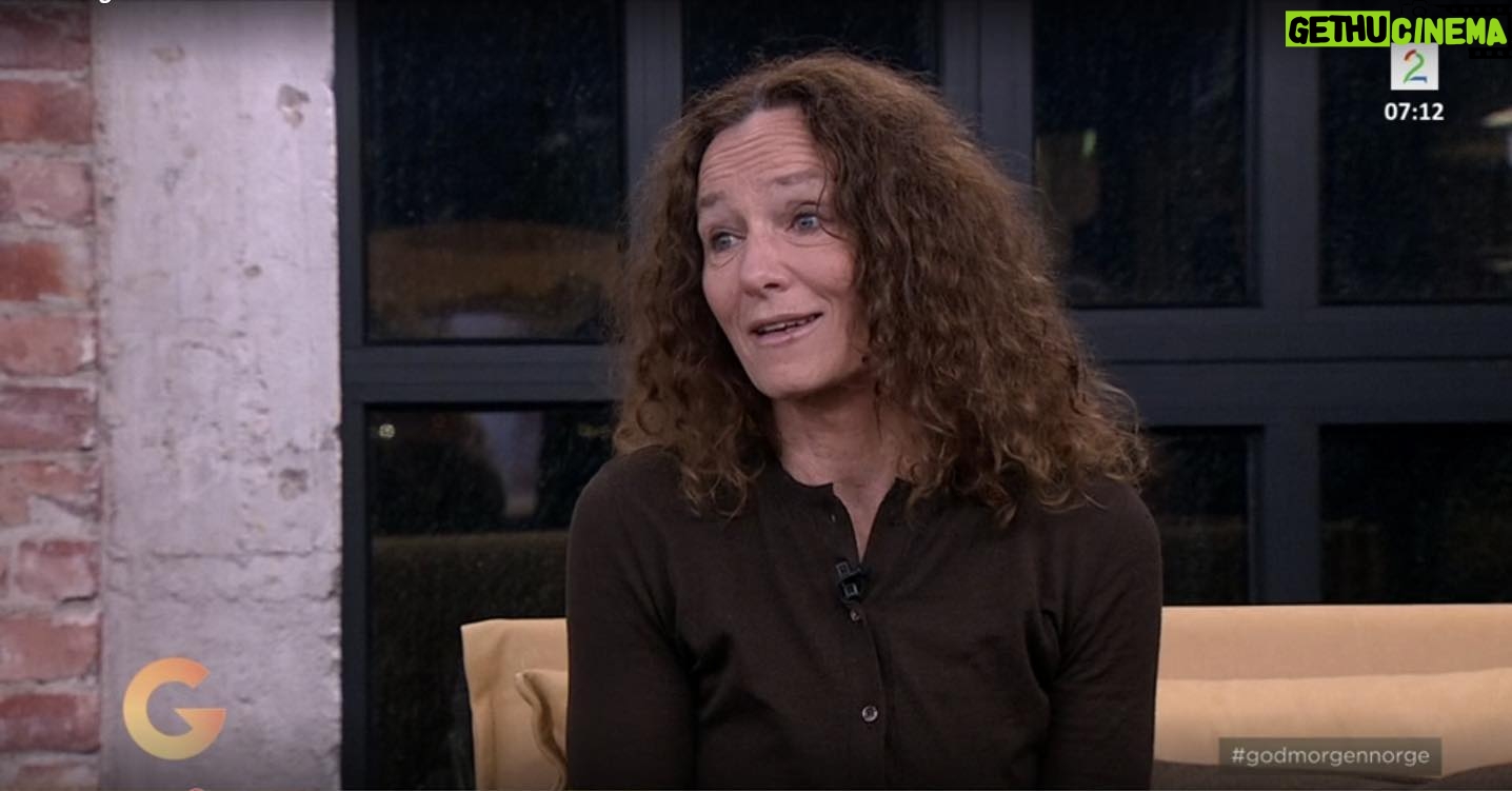 Jens Stoltenberg - 4.6K Likes - This morning I got a glimpse of my sister Camilla on TV. She has always looked after me and as the Director General of the Norwegian Institute of Public Health (Folkehelseinstituttet) she's now looking after us all. I am proud to be her brother and to follow her advice by washing my hands and keeping distance from others. Facsimile: TV 2