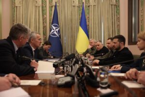 Jens Stoltenberg Instagram - An honour to be back in Kyiv and meet with President Zelenskyy. We stand by you today and for the long haul.