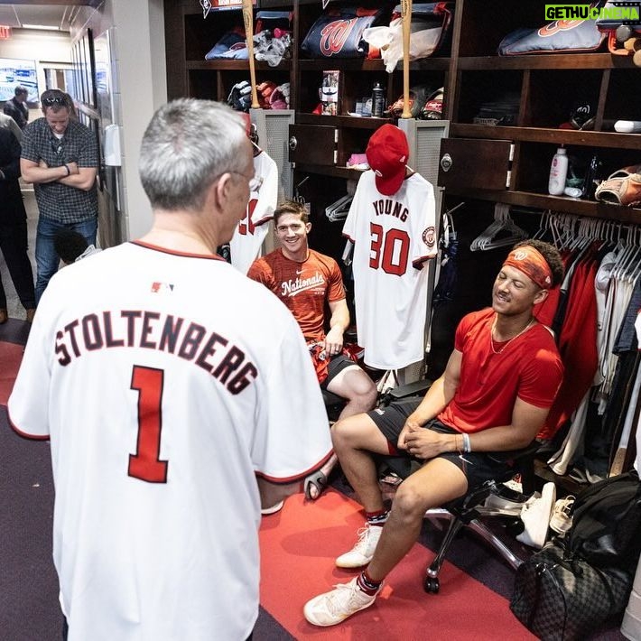 Jens Stoltenberg - 3.1K Likes - A great experience to attend NATO Day at Nationals Park.
I had the honour of throwing the first pitch at the game between the Washington Nationals and the Saint Louis Cardinals.