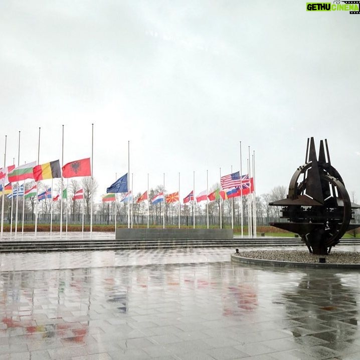 Jens Stoltenberg - 5.5K Likes - #HolocaustRemembrance Day is a powerful reminder of the millions of innocent people who suffered and died in the most horrendous conditions. We honour their memory & stand up against hatred, intolerance & violence. #NeverAgain