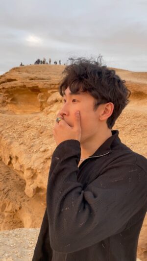 Jeon Tae-yang Instagram - 📍 EDGE OF THE WORLD, SAUDI ARABIA 🇸🇦

It was not easy at all to reach to the peak. عشان كده when i saw this amazing view. It made me tear up🥹 when your trip goes tough that’s when you know you will remember the trip forever😂🫶🏼

📍 엣지오브더월드 리야드, 사우디아라비아

#fyp#foryou#travel#riyadh#saudi#ksa#edgeoftheworld#travelsaudi#middleeast#arab#visitriyadh#visitsaudi#사우디#리야드#사우디여행#사우디아라비아#여행에미치다