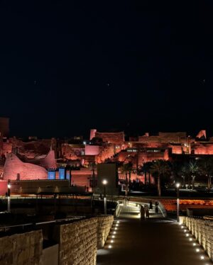 Jeon Tae-yang Instagram - Day 1 Riyadh,Saudi Arabia 🇸🇦
Annyeong haseyo Saudi 👋🏼
#fyp#foryou#riyadh#ksa#saudi#diriyah#travel#🇸🇦