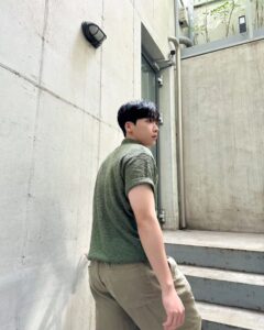 Actor Jeong Se-woon HD Instagram Photos and Wallpapers April 2024
