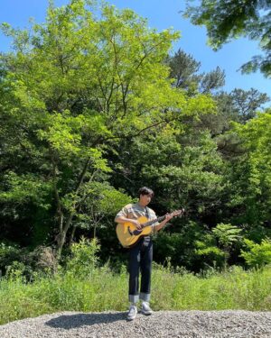 Jeong Se-woon Instagram - 캠핑캠핑 🏕