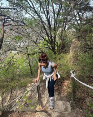 Jeong So-ri Instagram - 꽈배기사주는 예쁜누나 @eeunseo._.v