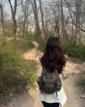 Jeong So-ri Instagram - 꽈배기사주는 예쁜누나 @eeunseo._.v