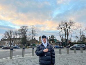 Jeong Taek-hyeon Instagram - 고기 사줄 사람