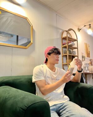 Jeong Taek-hyeon Instagram - 냠