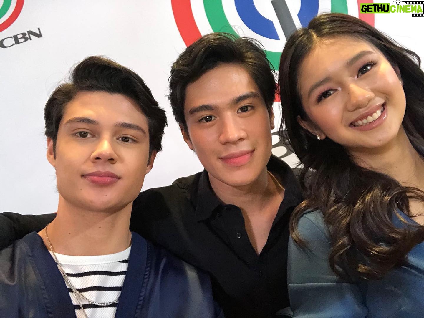 Jeremiah Lisbo - 23.4K Likes - Hindi ako makapaniwala na posible pala ito mang yari! 😮😍Congratulations to us @rhys_miguel and @kaori_oinuma ! We will play as Marky, Jeydon and Candice in the upcoming series adaptation of the wattpad novel ‘ The Four Bad Boys and Me ‘ by Blue Maiden (Tina Lata). This will be the first book of Star Cinema’s ‘listen to love’ digital lovecast series.
#TheFourBadBoysAndMe #ListenToLove #StarCinema #RISExStarMagic #RISExStarHunt