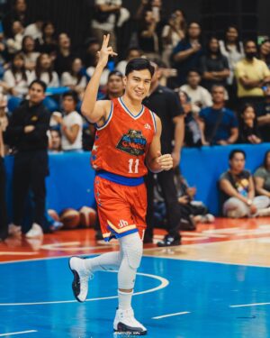 Jeremiah Lisbo Instagram - My REDeem Team 🏀🏆🎉
#StarMagicAllStarGames2024 #TatakStarMagic
