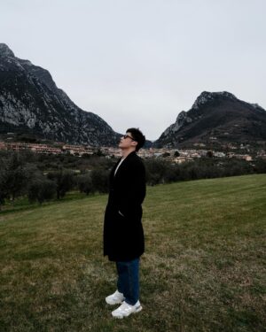 Jeremiah Lisbo Instagram - essere nel momento
